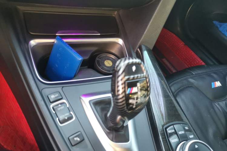 Used BMW 4 Series 2014 428i Convertible Luxury Design Package Gear Lever