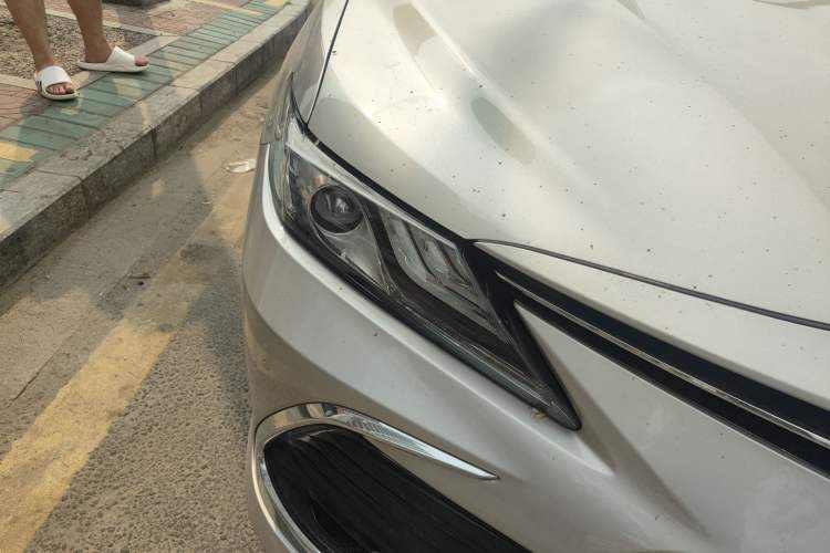 Used Toyota Camry 2021 2.0G Luxury Edition
