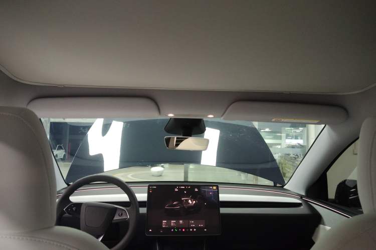 Used Tesla Model Y 2025 Rear-Wheel Drive First Edition