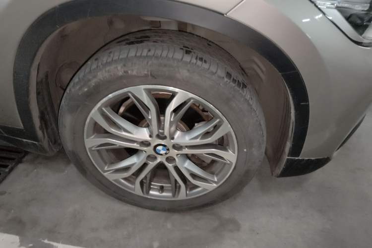 Used BMW X1 2019 sDrive20Li Leading Model