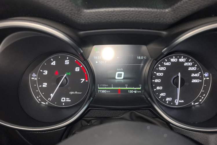 Used Alfa Romeo Stelvio 2017 2.0T 200HP Luxury Edition