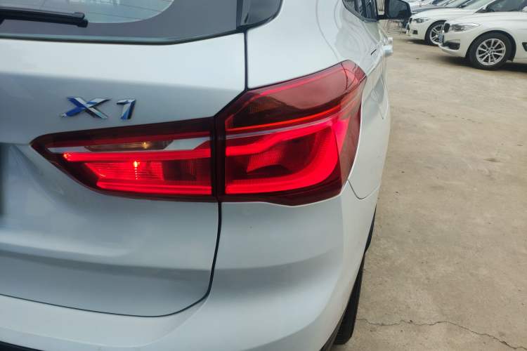 Used BMW X1 2016 sDrive18Li Premium Edition
