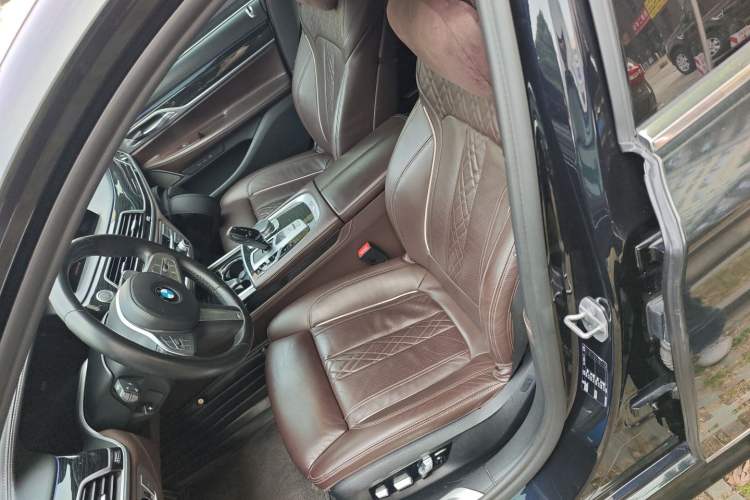 Used BMW 7 Series 2021 730Li M Sport Package
