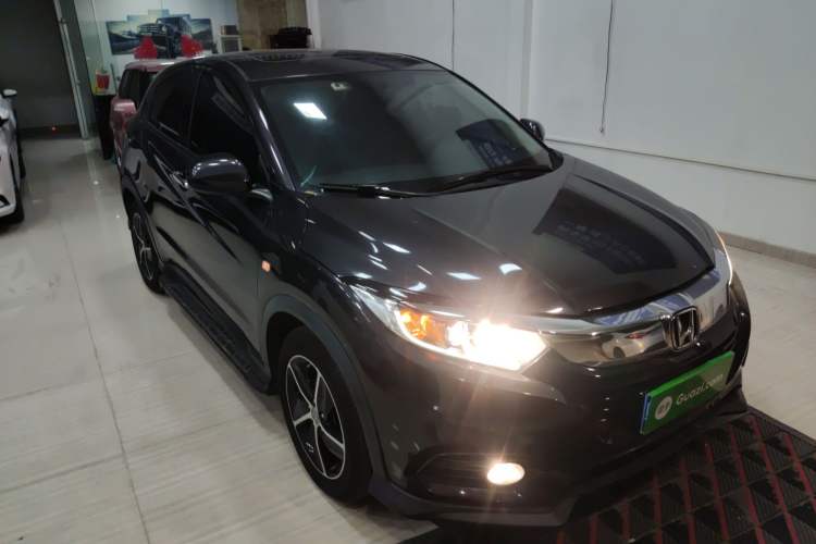 Used Honda Vezel 2020 1.5L CVT Pioneer Edition Exterior 1