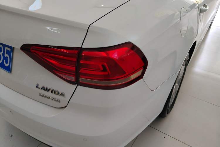 Used Volkswagen Lavida 2019 Lavida Start 1.5L Automatic Trendy Version China VI Standard