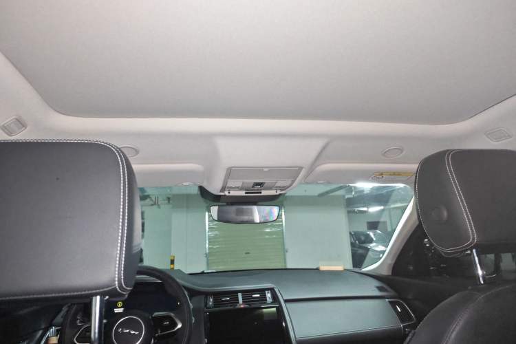 Used Jaguar E-PACE 2024 YAO Black Sport Edition R-DYNAMIC SE BLACK Headliner