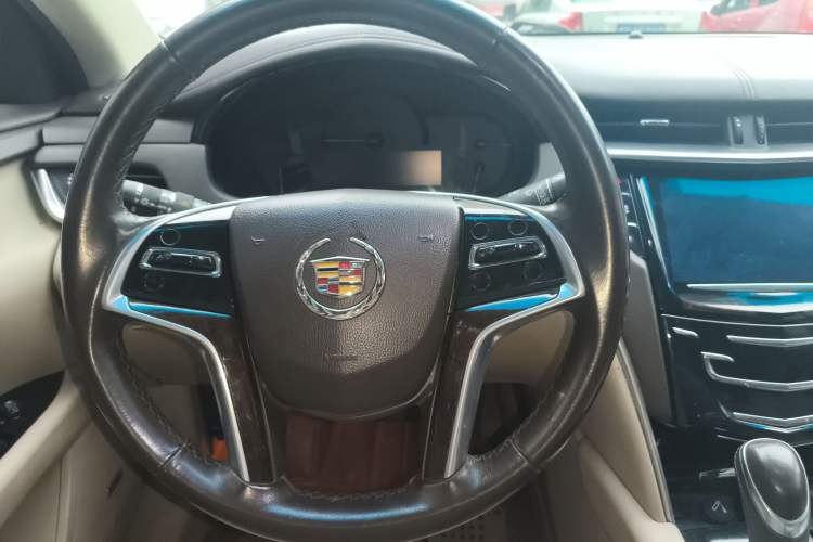 Used Cadillac XTS 2015 28T Comfort Model