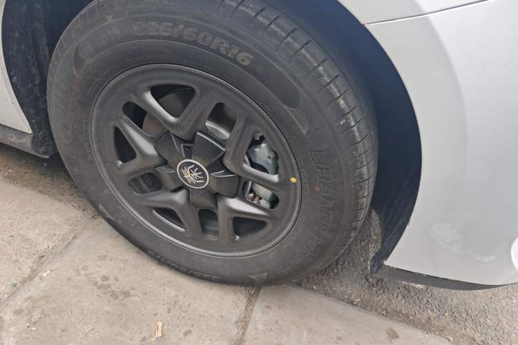 Used BYD Qin PLUS 2025 DM-i Smart Drive 55KM Leading Model
