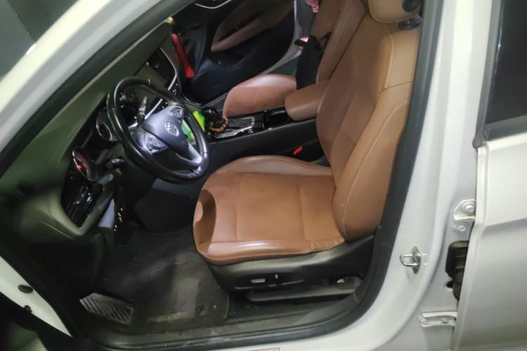 Used Buick Regal 2019 20T Luxury Model China V Standard