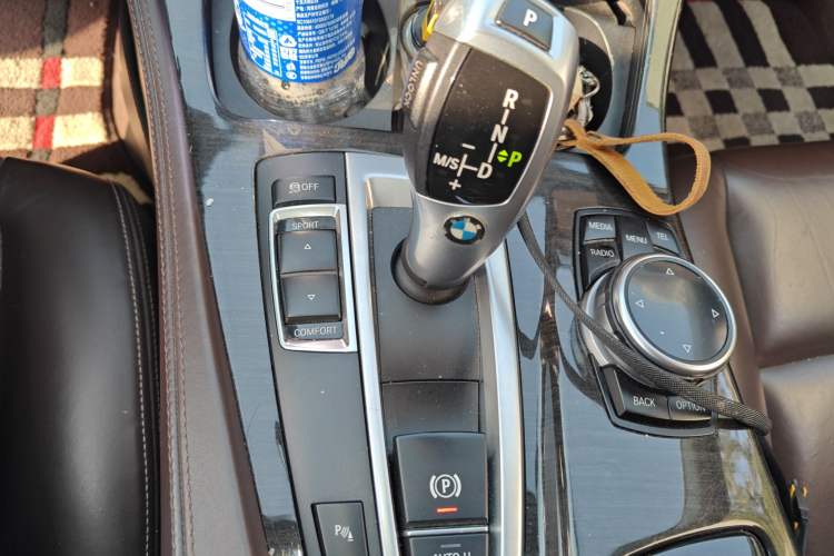 Used BMW 5 Series 2014 525Li Luxury Design Package