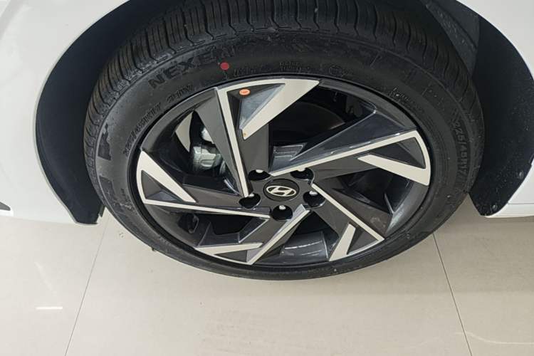 Used Hyundai Elantra 2023 1.5L CVT GLX Elite Edition
