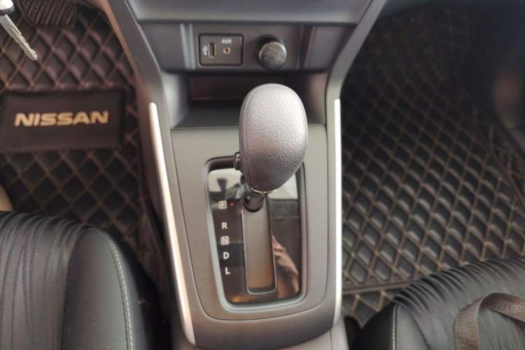 Used Nissan Sylphy 2022 Classic 1.6XE CVT Comfort Edition Gear Lever