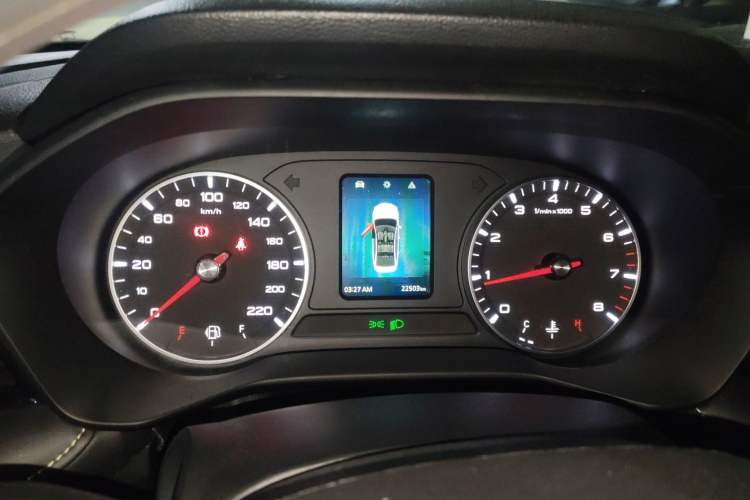 Used Roewe i5 2021 1.5L Manual Platinum Edition Instrument Cluster