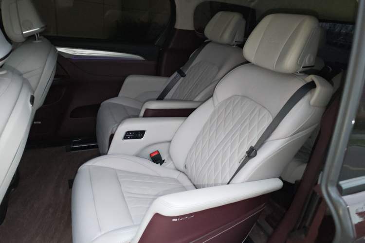 Used Buick GL8 2022 Avenir Aivia Six-Seat Deluxe Edition
