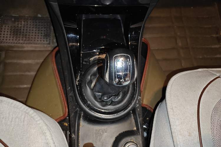 Used Citroen C-Quatre 2016 Classic Sedan 1.6L Manual - Premium Version