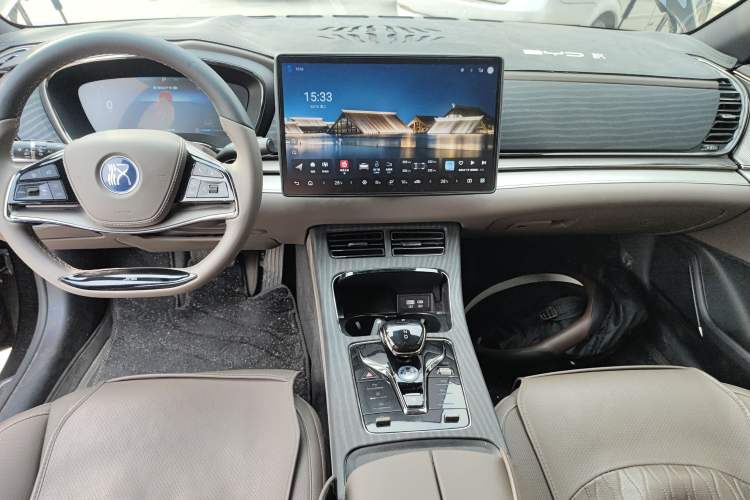 Used BYD Han 2024 DM-i Glory Edition 121KM Elite Model