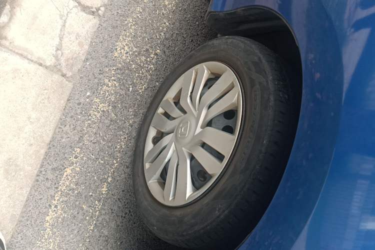 Used Honda City 2015 1.5L CVT Comfort Version Right Front Wheel Hub