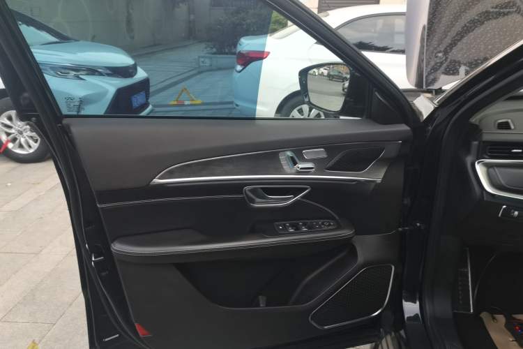 Used JETOUR X70 PLUS 2021 1.5T DCT Mountain 5-Seater