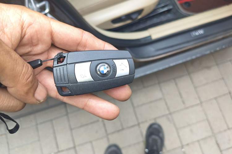 Used BMW X1 2010 xDrive28i
