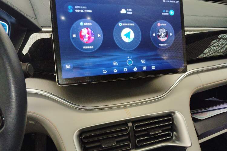 Used BYD Song PLUS New Energy 2024 HONOR Edition DM-i 110km Flagship Model Audio And AC Panel