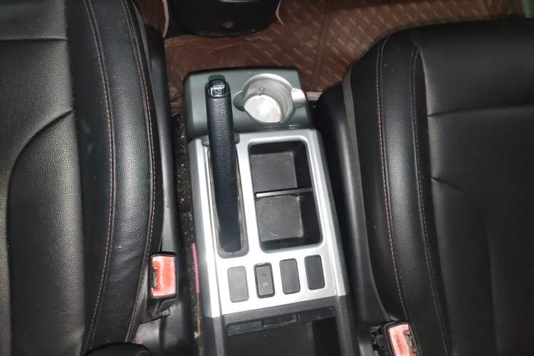 Used Haval H6 2016 Upgraded Model 1.5T Automatic Two-Wheel Drive Elite Version