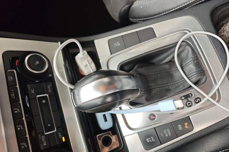 Used Volkswagen FAW-Volkswagen CC 2011 2.0 TSI Ultimate Edition