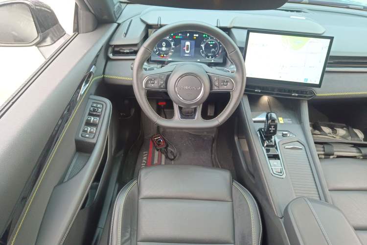 Used Lynk & Co 03 2023 1.5TD DCT JingPro
