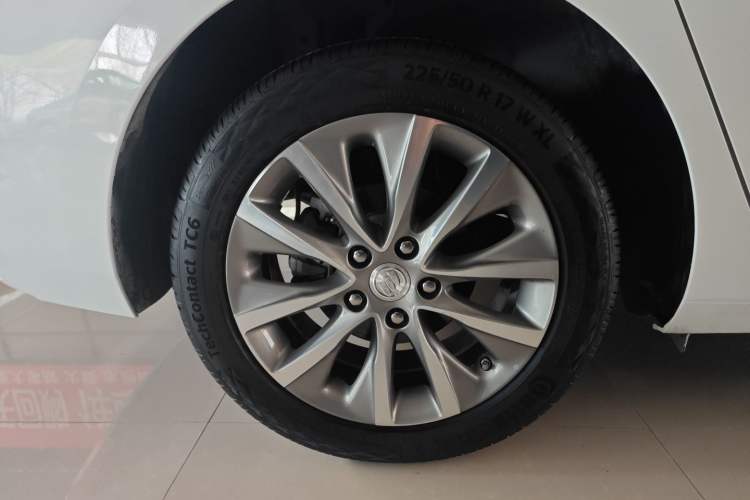 Used Buick GL6 2019 18T 6-Seater Connected Luxury Version China VI Standard