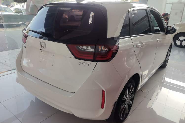 Used Honda Fit 2022 1.5L CVT Trendy Sunroof Edition
