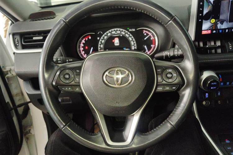 Used Toyota RAV4 2021 2.0L CVT 4x4 Style PLUS Edition
