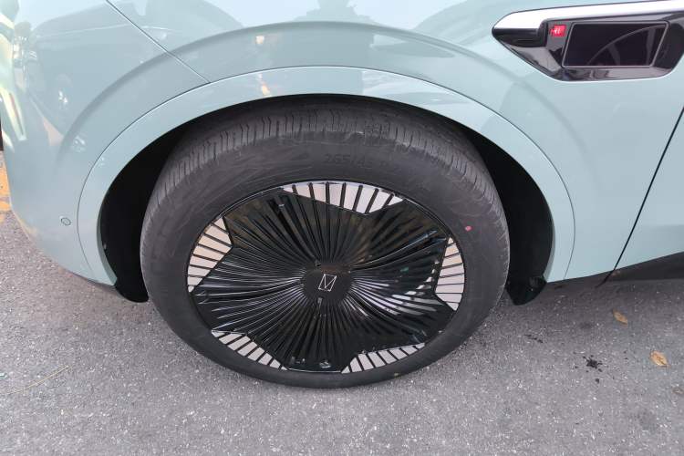 Used Avatr 11 2023 Harmony 90° Four-Wheel Drive Version