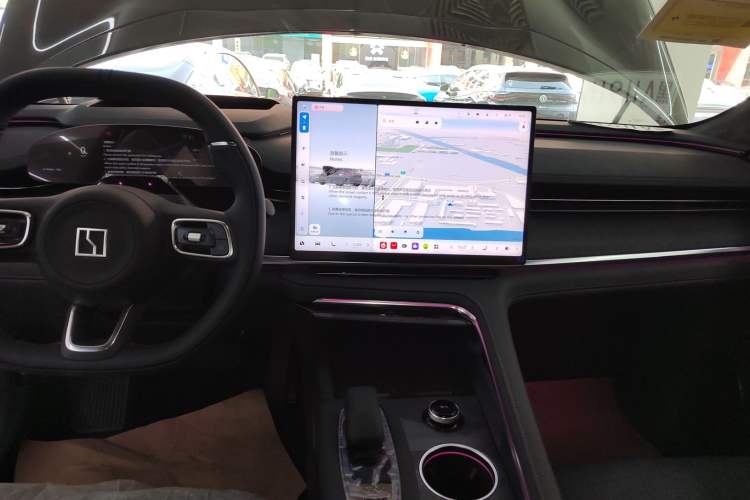 Used Zeekr 001 2026 Model 103° Rear-Drive Max Version Audio And AC Panel