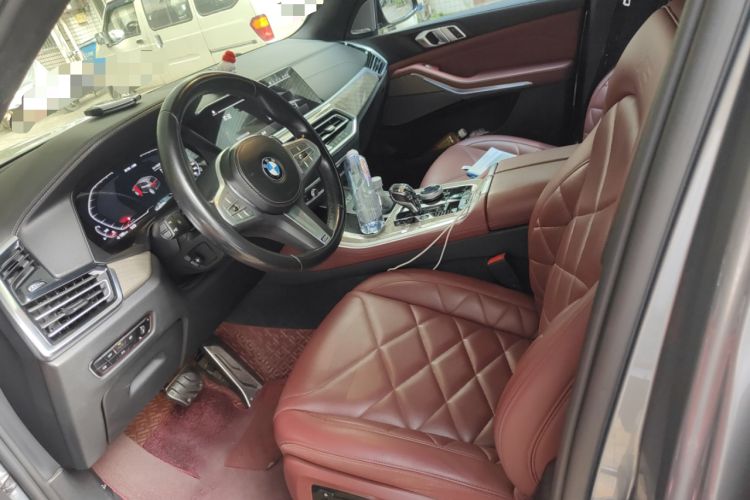 Used BMW X5 2022 xDrive 40Li M Sport Package
