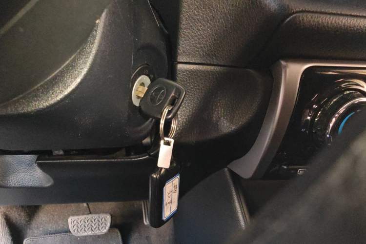 Used Toyota YARiS L Zhi Xiang 2019 1.5E CVT Dynamic Edition China VI compliant Vehicle Key