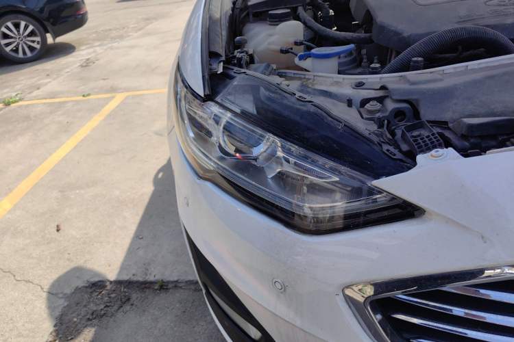 Used Ford Mondeo 2018 EcoBoost 180 Smart Control Fashion Model China V Standard