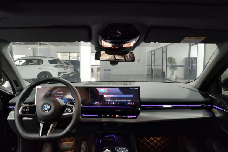 Used BMW 5 Series 2024 525Li M Sport Package