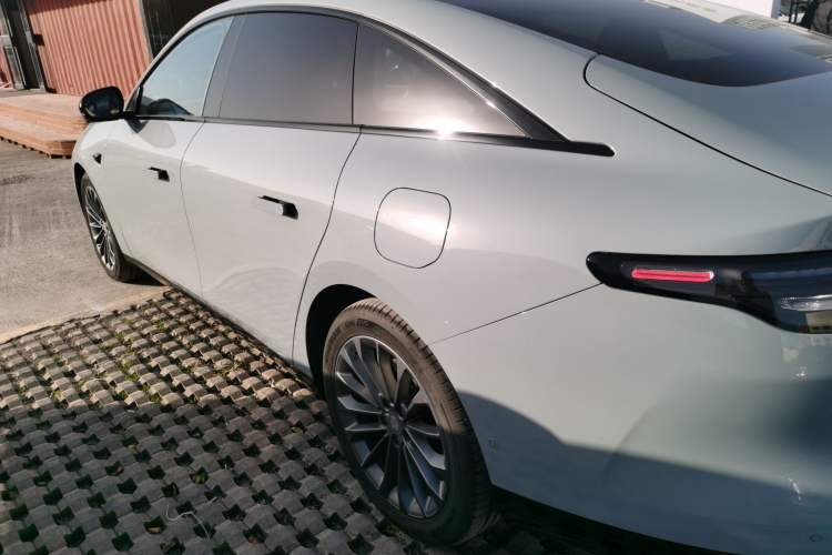 Used Leapmotor C01 2024 Range-Extended 316 Deluxe Edition
