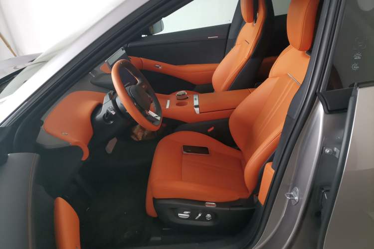 Used Xiaomi Auto YU7 2025 Ultra-Long Range Rear-Wheel Drive Version
