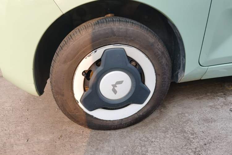 Used Wuling Hongguang MINIEV 2021 Macaron Fashion Model Lithium Iron Phosphate