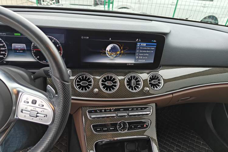 Used Mercedes-Benz E-Class 2020 E 260 Sport Edition Audio And AC Panel