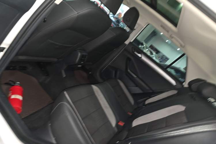 Used Volkswagen T-ROC 2022 280TSI DSG Two-Wheel Drive Elite PLUS