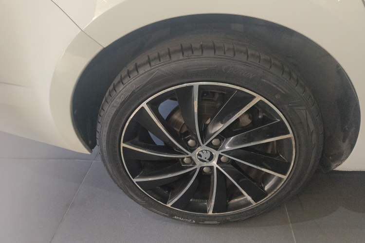 Used Skoda Octavia 2018 TSI280 DSG Luxury Edition