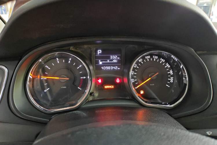 Used Citroen C3-XR 2015 1.6L Automatic Pioneer Model
