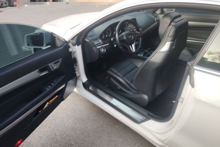 Used Mercedes-Benz E-Class 2014 E 260 Coupe Driver Seat