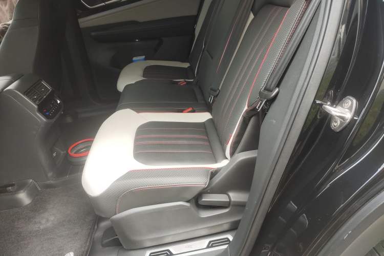 Used Volkswagen Teramont X 2023 380TSI Four-Wheel Drive Prestige Flagship Edition Left Rear Seat