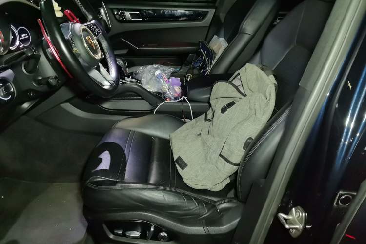 Used Porsche Cayenne E-Hybrid 2019 Cayenne E-Hybrid 2.0T