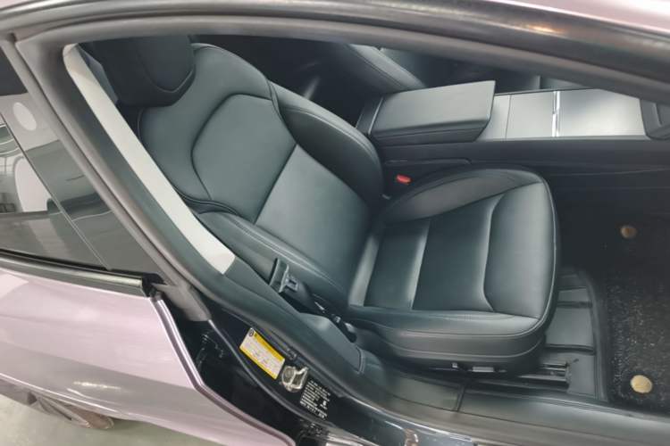 Used Tesla Model 3 2023 Rear-Wheel-Drive Version Right Front Seat