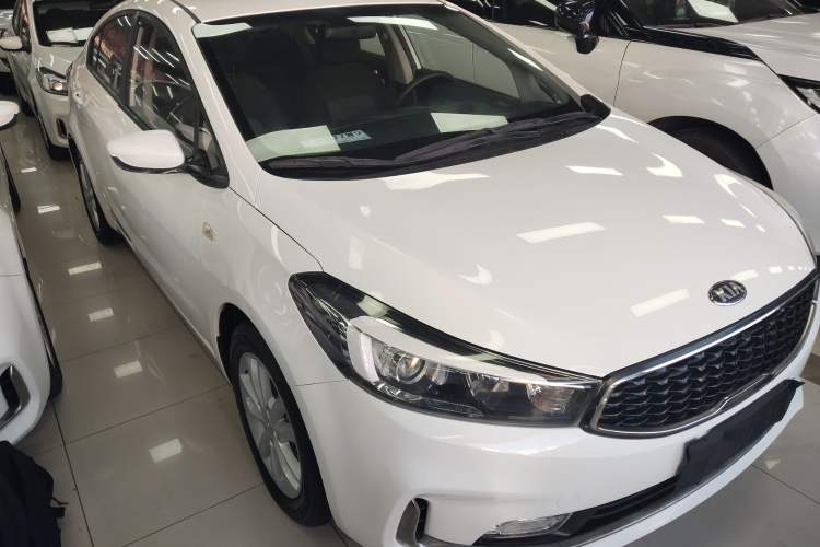 Used Kia K3 2016 1.6L Automatic with Sunroof