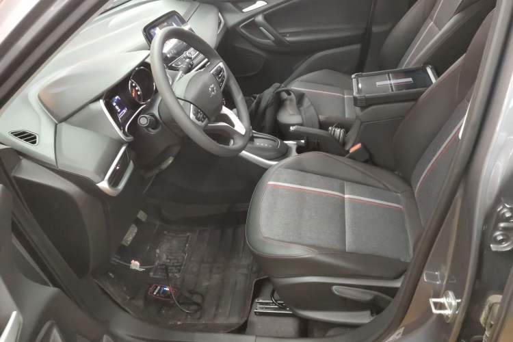 Used Chevrolet Trax 2019 Redline 335T CVT Top-Tier Model China VI Standard
