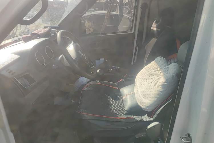 Used Dongfeng Yufeng Yufeng EM26 2023 Standard Edition 41.472 kWh Henan Lithium Power